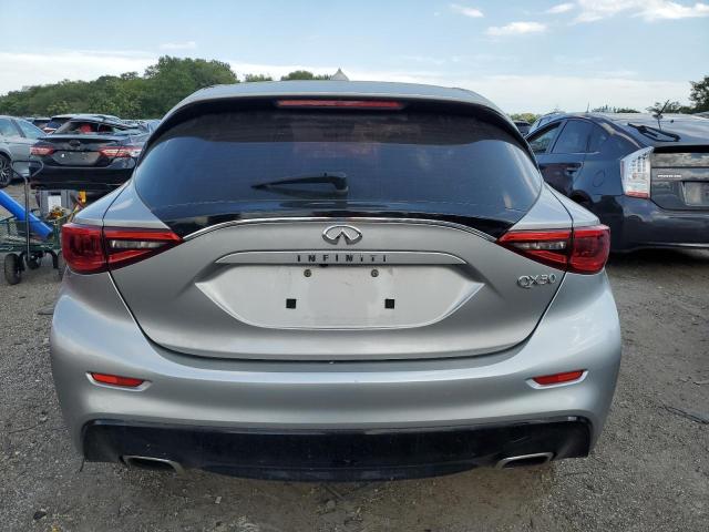 SJKCH5CP5HA036863 - 2017 INFINITI QX30 BASE SILVER photo 6