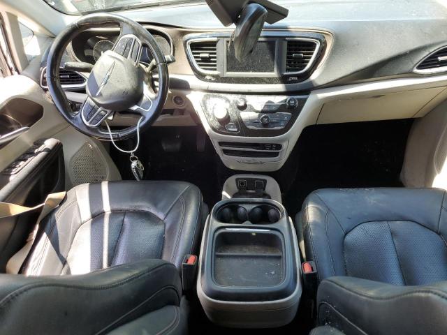 2C4RC1BG3KR668334 - 2019 CHRYSLER PACIFICA TOURING L GRAY photo 8