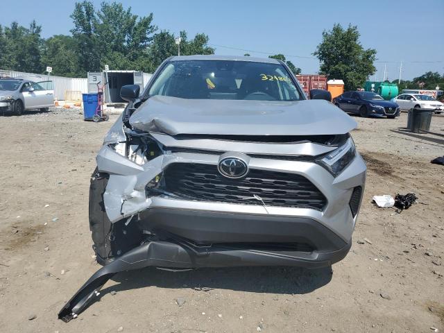 2T3H1RFV1RW321867 - 2024 TOYOTA RAV4 LE SILVER photo 5