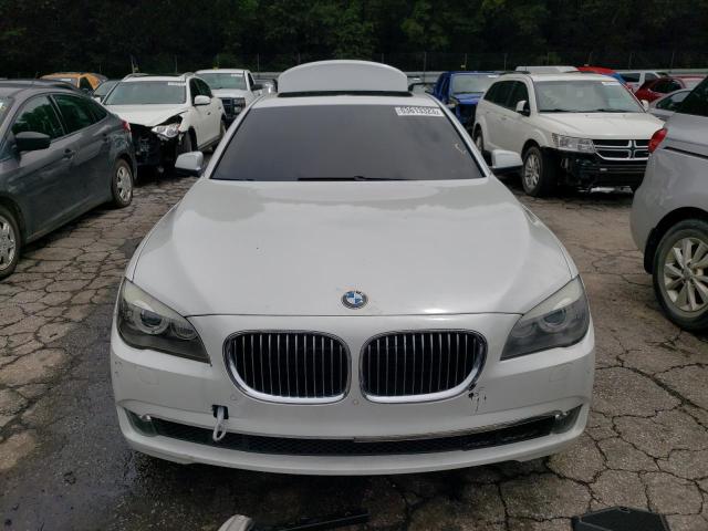 WBAKB8C5XBCY65484 - 2011 BMW UK LI თეთრი ფოტო 5