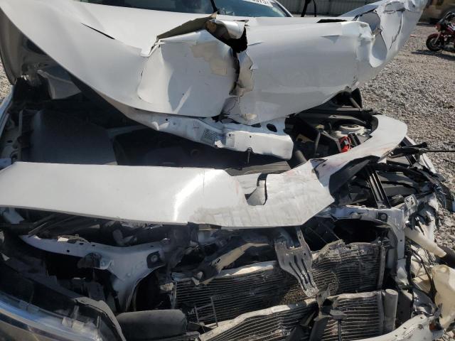 1G1ZB5ST3JF199431 - 2018 CHEVROLET MALIBU LS Beyaz fotoğraf 11