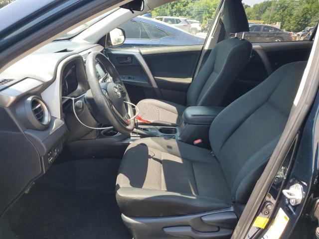 JTMBFREV8JJ727897 - 2018 TOYOTA RAV4 LE Czarny zdjęcie 7