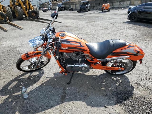 5VPXB36N6D3026041 - 2013 VICTORY MOTORCYCLES JACKPOT Оранжевый фото 3