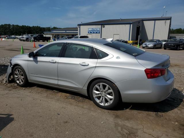 2G1105SA9J9163320 - 2018 CHEVROLET IMPALA LT Silber Foto 2