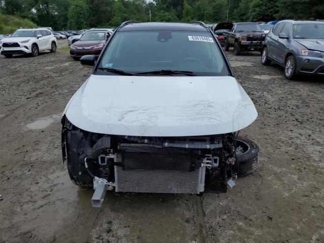 3C4NJDCB1NT157828 - 2022 JEEP COMPASS LIMITED WHITE photo 5