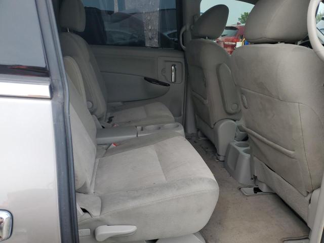 JN8AE2KP3C9046003 - 2012 NISSAN QUEST S Մոխրագույն լուսանկար 11