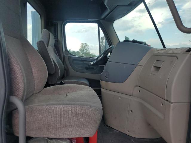 1FUGGEDV4GLHB3951 - 2016 FREIGHTLINER CASCADIA 1 WHITE photo 5