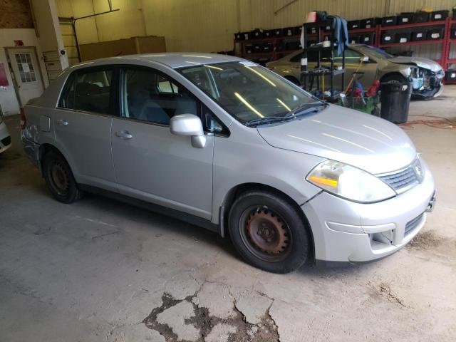 3N1BC11E89L352908 - 2009 NISSAN VERSA S SILVER photo 4