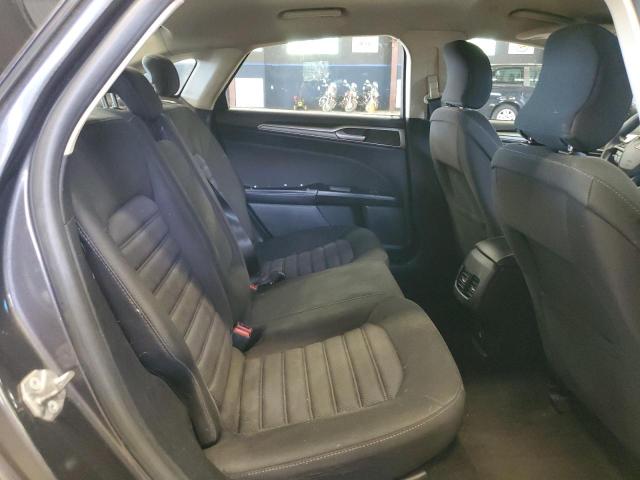 3FA6P0LUXKR117727 - 2019 FORD FUSION SE GRAY photo 10