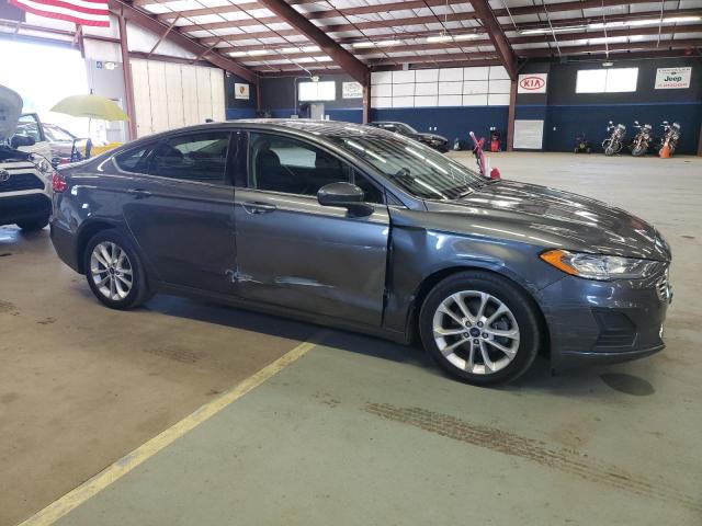 3FA6P0LUXKR117727 - 2019 FORD FUSION SE GRAY photo 4