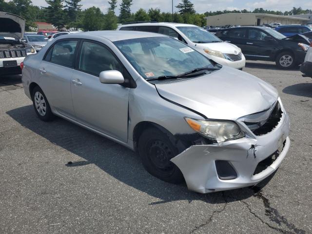 2T1BU4EE1BC572910 - 2011 TOYOTA COROLLA BASE Արծաթագույն լուսանկար 4