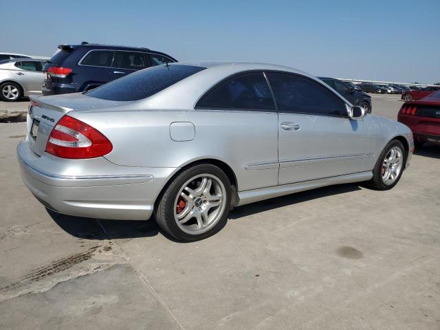 WDBTJ76H53F040459 - 2003 MERCEDES-BENZ CLK 55 AMG SILVER photo 3