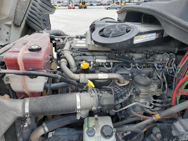 1FUGGEDV7JLHB4065 - 2018 FREIGHTLINER CASCADIA 1 WHITE photo 7