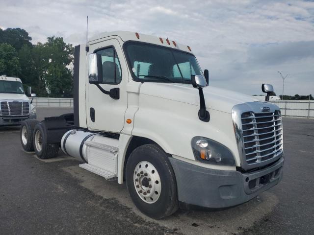 2018 FREIGHTLINER CASCADIA 1, 