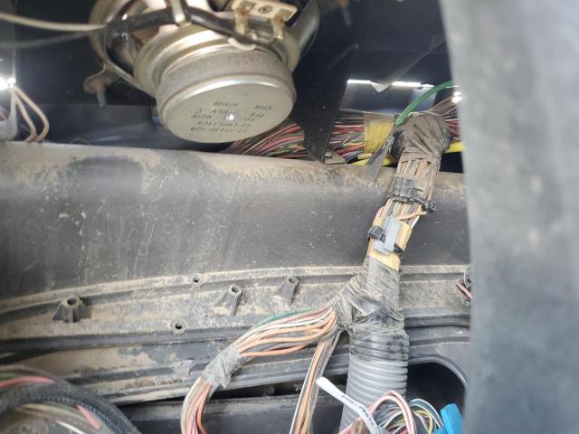 3ALACWFC1JDJY8976 - 2018 FREIGHTLINER M2 106 MEDIUM DUTY WHITE photo 9