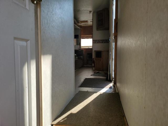 4YDT3602721205009 - 2002 KEYSTONE SPRINTER WHITE photo 5