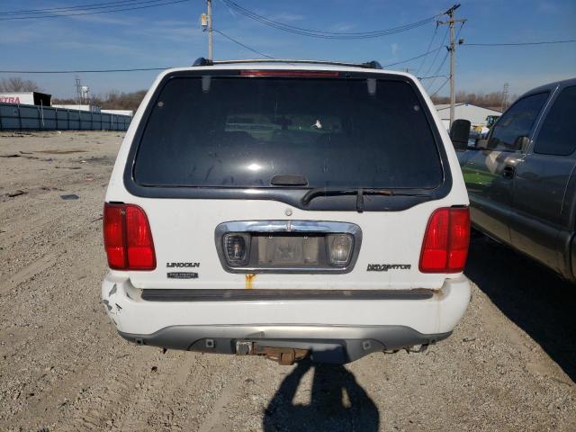 5LMFU28A5YLJ43780 - 2000 LINCOLN NAVIGATOR 白色 照片 6