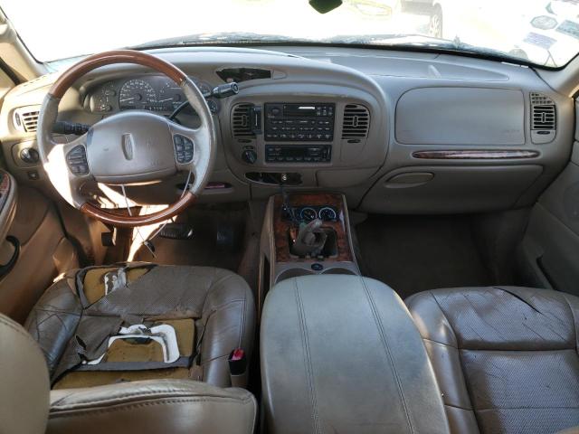 5LMFU28A5YLJ43780 - 2000 LINCOLN NAVIGATOR 白色 照片 8