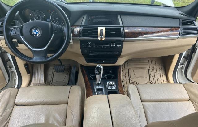 5UXFE8C55AL312217 - 2010 BMW X5 XDRIVE48I WHITE photo 9