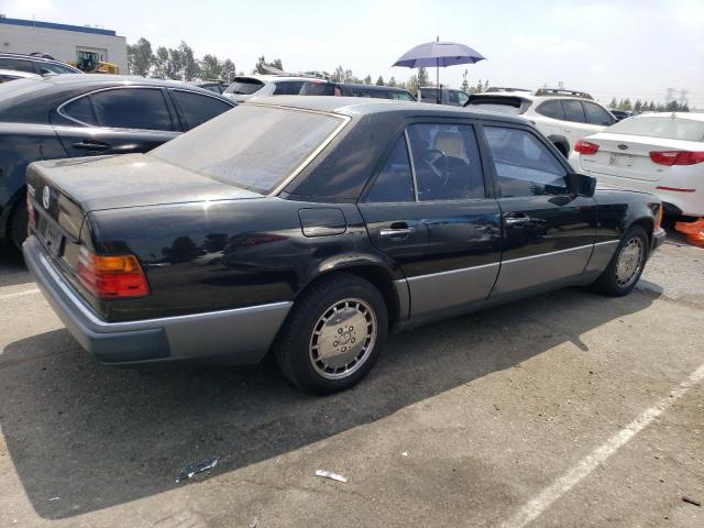 WDBEA30D2LB210288 - 1990 MERCEDES-BENZ 300-CLASS E BLACK photo 3