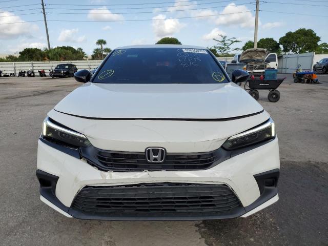 2HGFE2F55NH560918 - 2022 HONDA CIVIC SPORT WHITE photo 5