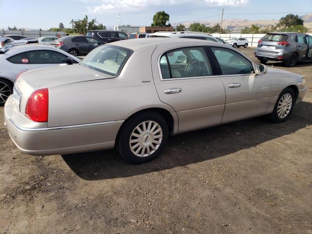1LNHM81W53Y699894 - 2003 LINCOLN TOWN CAR EXECUTIVE BEIGE photo 3