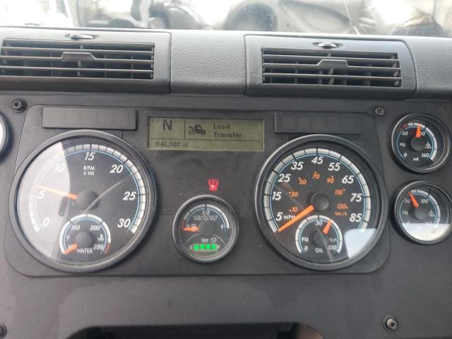 1FUGGEDVXKLHB4160 - 2019 FREIGHTLINER CASCADIA 1 WHITE photo 8