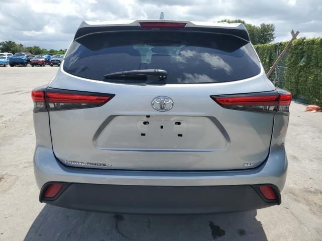 5TDGZRAH2NS555338 - 2022 TOYOTA HIGHLANDER XLE SILVER photo 6