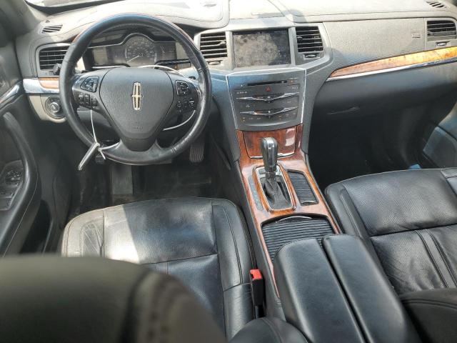 1LNHL9EK1DG611365 - 2013 LINCOLN MKS ვერცხლისფერი ფოტო 8