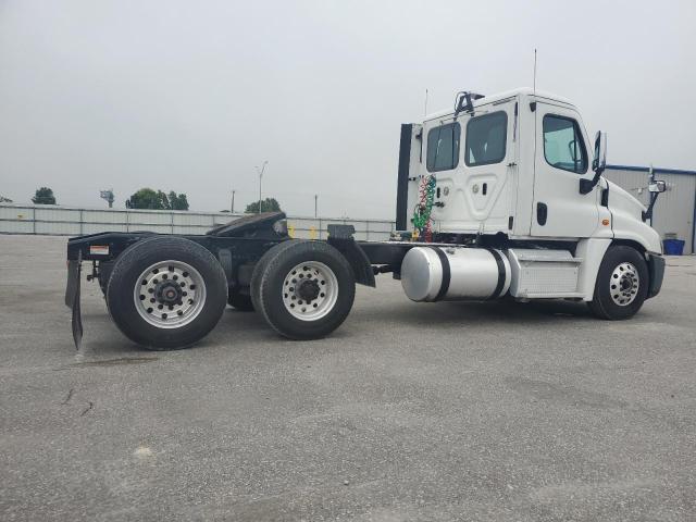 1FUGGEDV3KLHB4162 - 2019 FREIGHTLINER CASCADIA 1 Սպիտակ լուսանկար 4