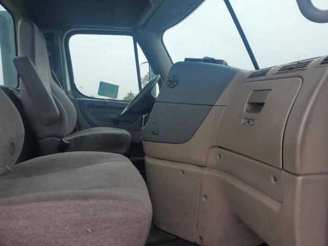 1FUGGEDV3KLHB4162 - 2019 FREIGHTLINER CASCADIA 1 Սպիտակ լուսանկար 5