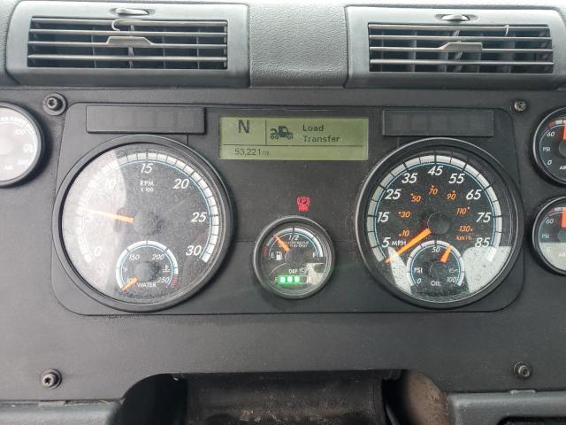 1FUGGEDV3KLHB4162 - 2019 FREIGHTLINER CASCADIA 1 Սպիտակ լուսանկար 8