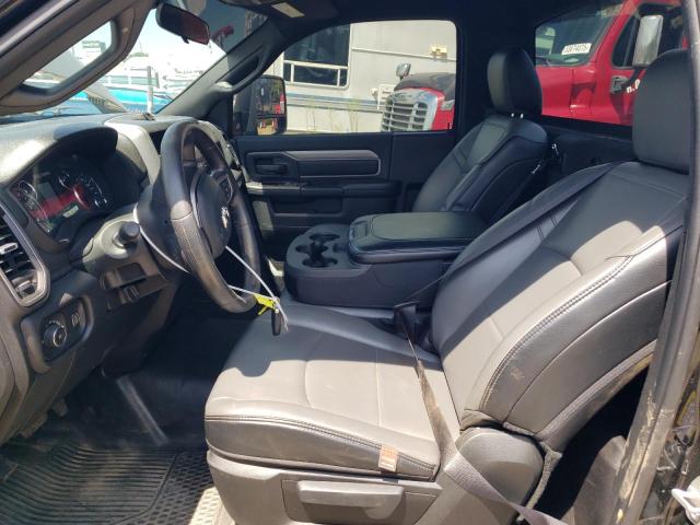 3C7WRNBL3RG107396 - 2024 RAM 5500 Schwarz Foto 7