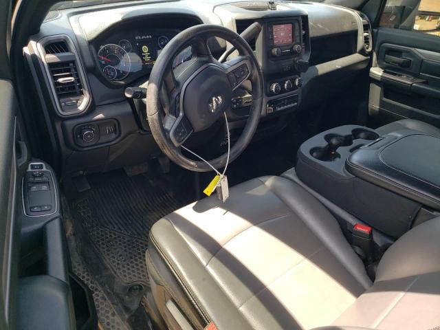 3C7WRNBL3RG107396 - 2024 RAM 5500 Schwarz Foto 8