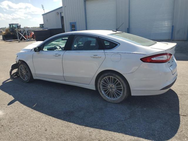 3FA6P0HD8GR279002 - 2016 FORD FUSION SE WHITE photo 2