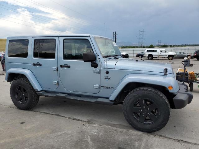 1C4HJWEG3CL150258 - 2012 JEEP WRANGLER U SAHARA أزرق صورة 4