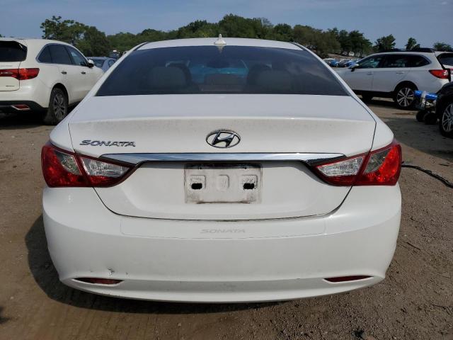 5NPEB4AC9DH506399 - 2013 HYUNDAI SONATA GLS WHITE photo 6