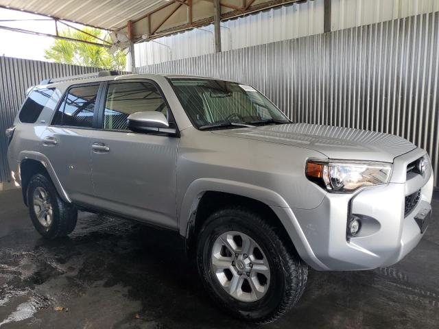 JTEMU5JR9N6032106 - 2022 TOYOTA 4RUNNER SR5/SR5 PREMIUM 银色 照片 4