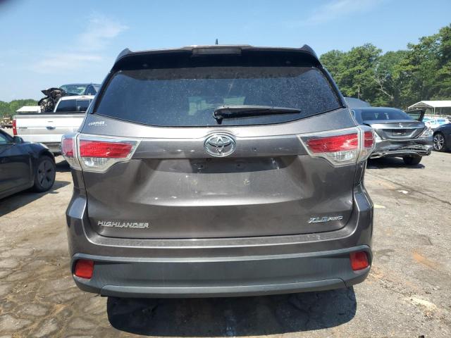 5TDJKRFH3GS281931 - 2016 TOYOTA HIGHLANDER XLE CHARCOAL photo 6