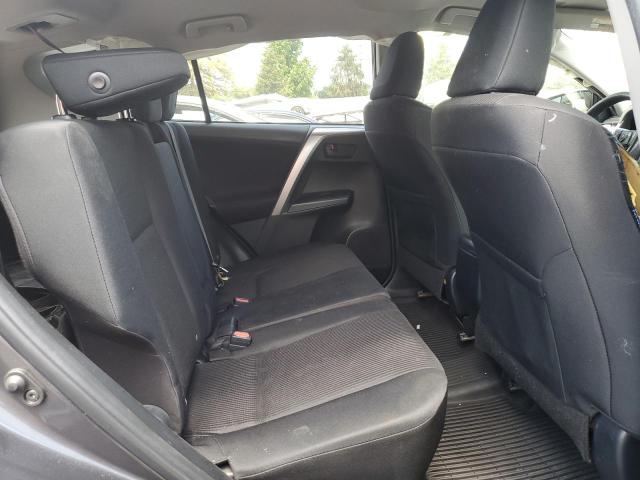 JTMBFREV6JJ193976 - 2018 TOYOTA RAV4 LE Gris photo 11