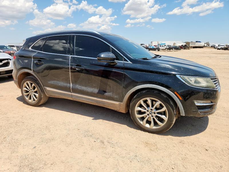 5LMCJ2C98GUJ27364 - 2016 LINCOLN MKC SELECT შავი ფოტო 4