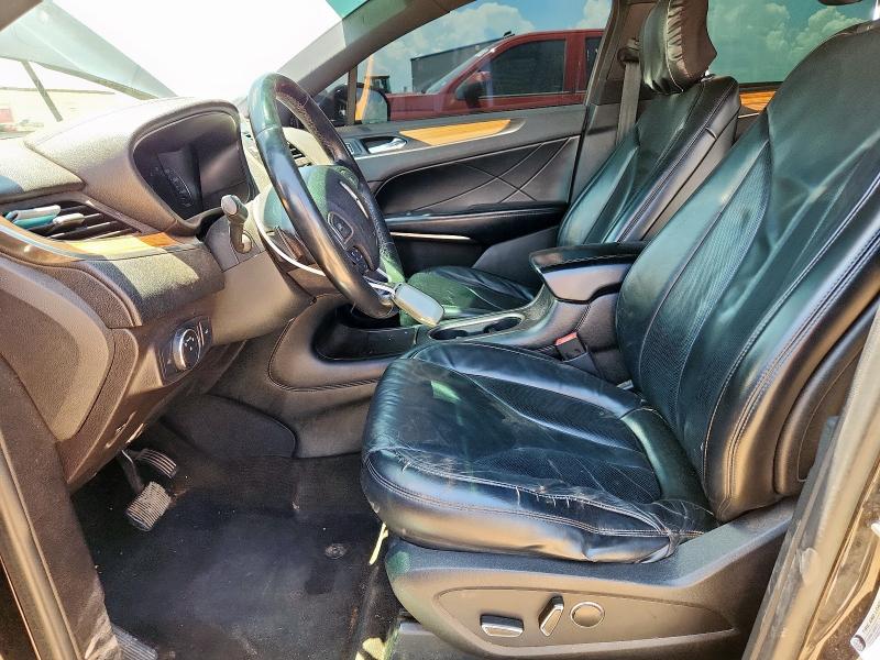 5LMCJ2C98GUJ27364 - 2016 LINCOLN MKC SELECT შავი ფოტო 7