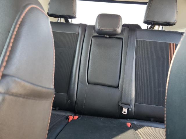 MAJ6P1CL3JC178511 - 2018 FORD ECOSPORT SES Blanc photo 10