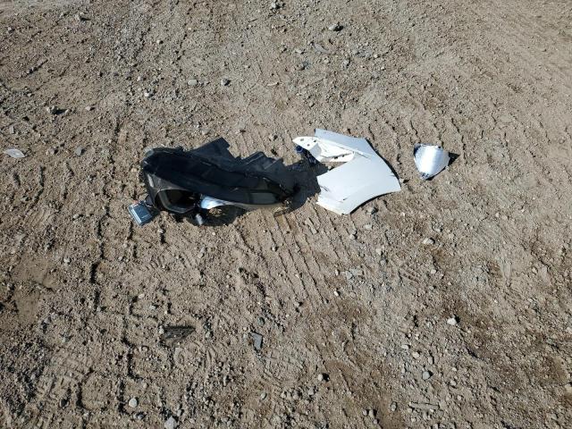 MAJ6P1CL3JC178511 - 2018 FORD ECOSPORT SES Blanc photo 13