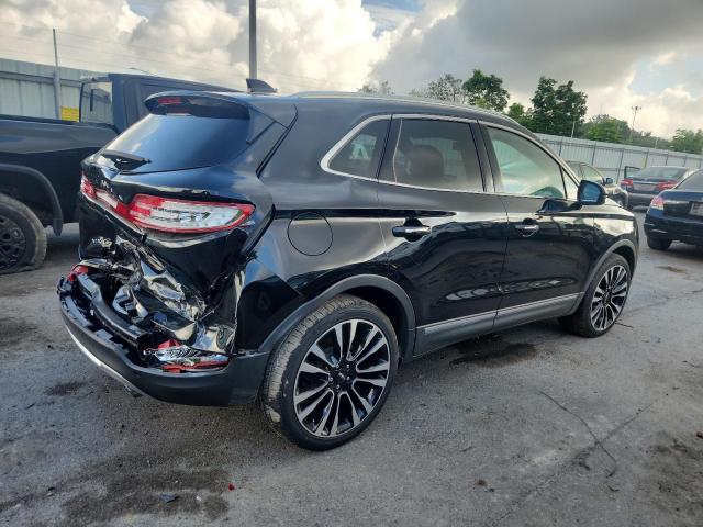 5LMTJ3DH0KUL16353 - 2019 LINCOLN MKC RESERVE Siyah fotoğraf 3
