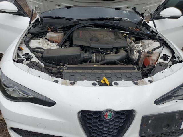 ZARFANANXN7652918 - 2022 ALFA ROMEO GIULIA 白色 照片 11
