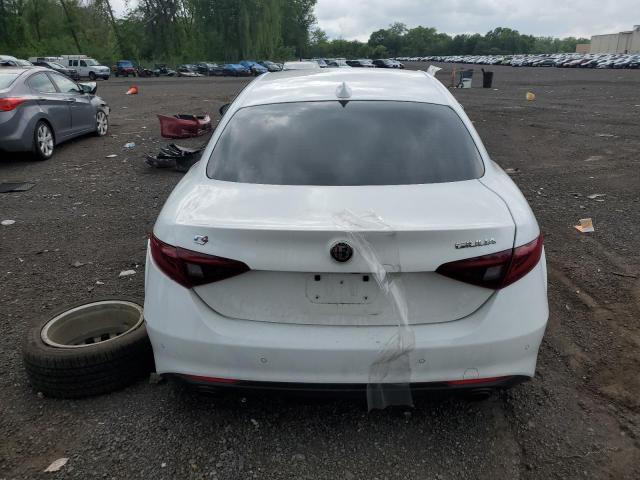ZARFANANXN7652918 - 2022 ALFA ROMEO GIULIA 白色 照片 6