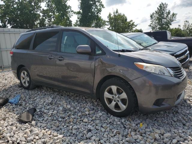 5TDKK3DCXCS243289 - 2012 TOYOTA SIENNA LE GRAY photo 4