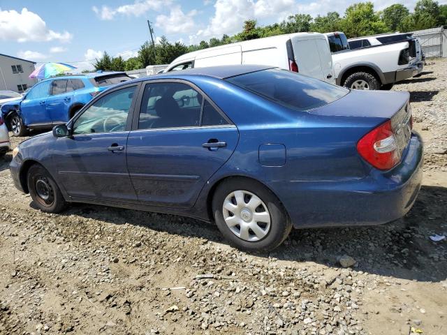 4T1BE32K72U548658 - 2002 TOYOTA CAMRY LE BLUE photo 2