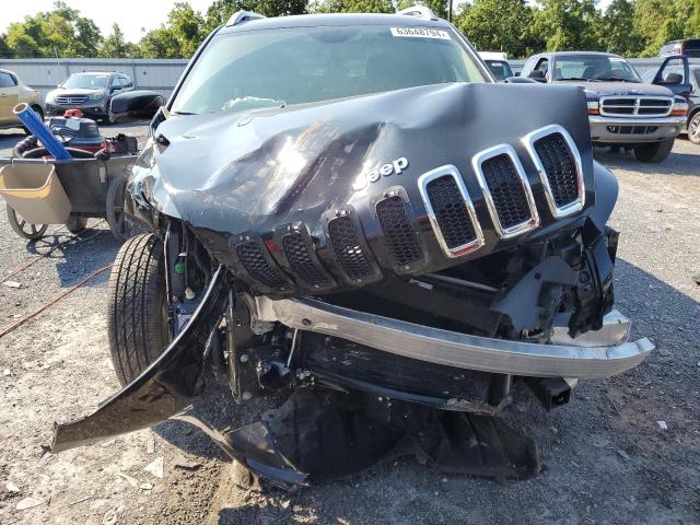 1C4PJMCB1HW513024 - 2017 JEEP CHEROKEE LATITUDE BLACK photo 12